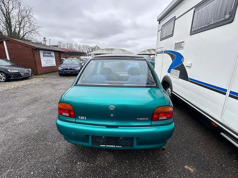 Gebraucht Mazda 121 73 PS (53 kW) 1996