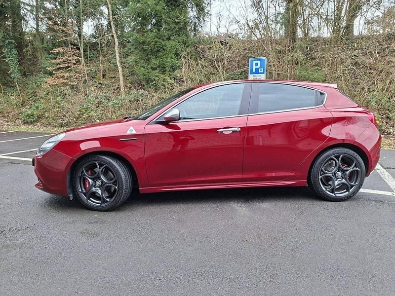 Gebraucht Alfa Romeo Giulietta Quadrifoglio Verde 235 PS (172 kW) 2011 Kleinwagen