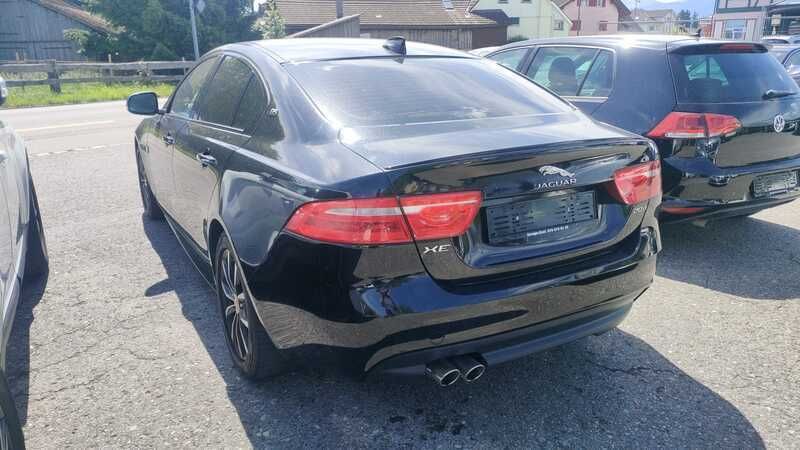 Gebraucht Jaguar XE Pure 180 PS (132 kW) 2017 Limousine