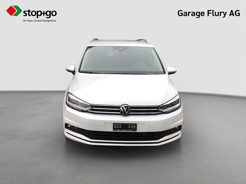 Gebraucht VW Touran Highline 150 PS (110 kW) 2024 Van / Kleinbus