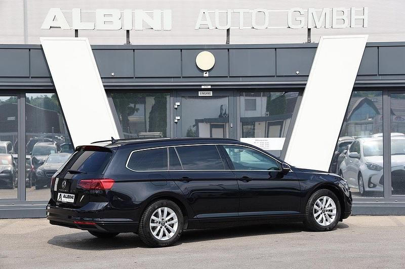 Gebraucht VW Passat Business 150 PS (110 kW) 2022 Kombi