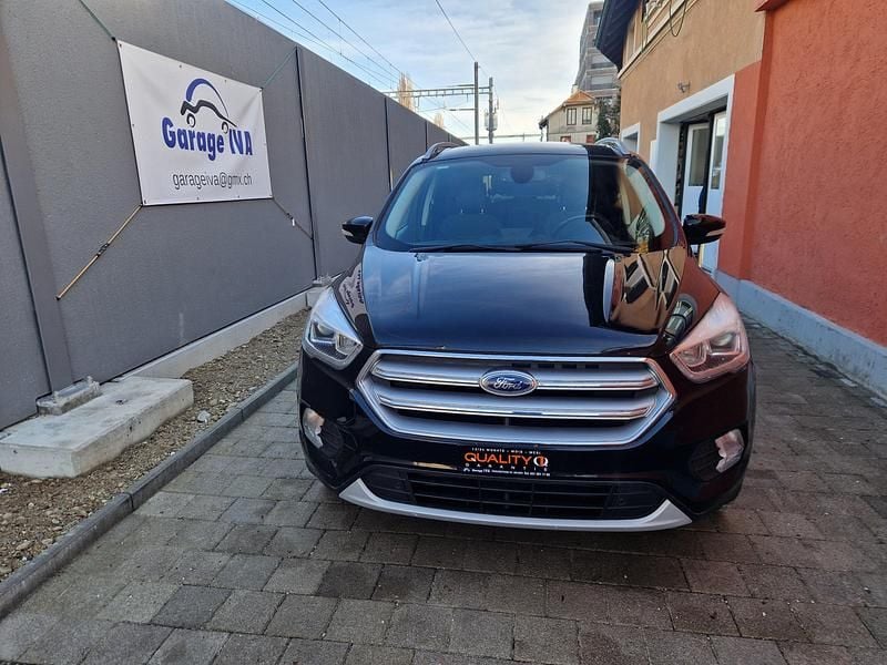 Gebraucht Ford Kuga Titanium 150 PS (110 kW) 2017 SUV