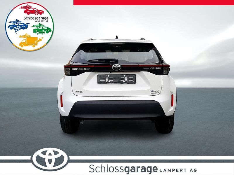 Neu Toyota Yaris Cross Comfort 131 PS (96 kW) 2025 SUV