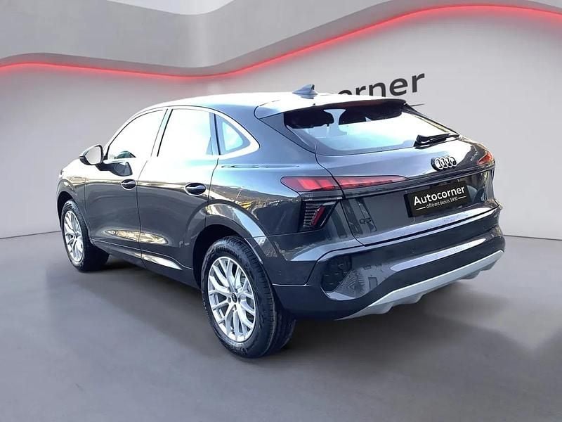 Neu Audi Q3 Sportback 150 PS (110 kW) 2026 Gray SUV