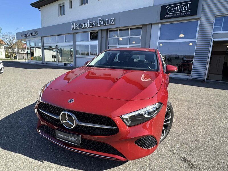 Gebraucht Mercedes A200 Progressive 177 PS (130 kW) 2024 Limousine