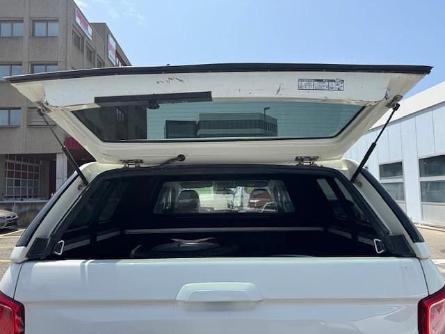 Gebraucht Ssangyong (KGM) Musso Crystal 181 PS (133 kW) 2019 Weiss Abholung