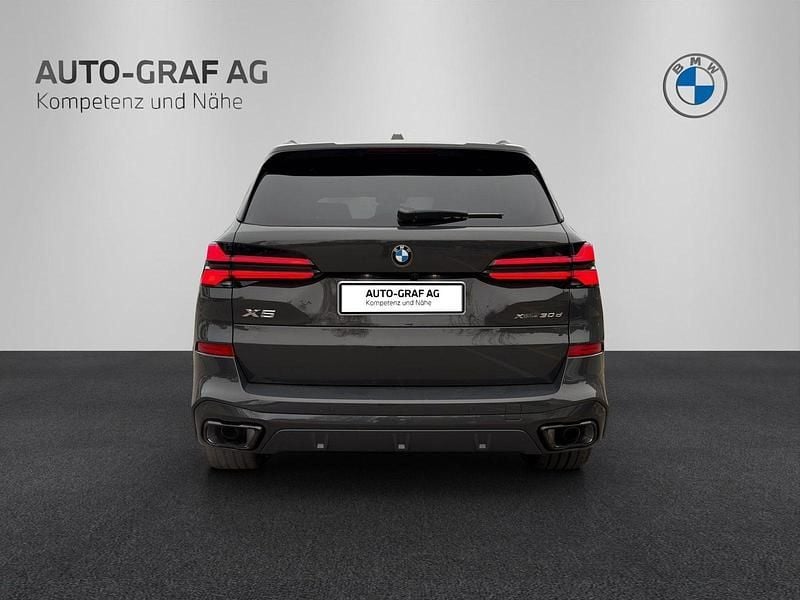 Neu BMW X5 M Sport 298 PS (219 kW) 2026 SUV