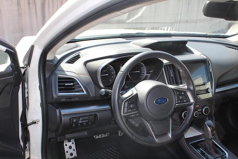 Gebraucht Subaru XV 114 PS (83 kW) 2023 Weiss SUV