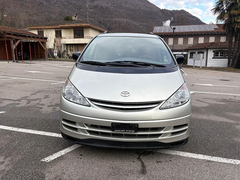 Gebraucht 2003 Toyota Previa Luna Van / Kleinbus | CHF 3’400 (Superpreis) - Bild 1/4