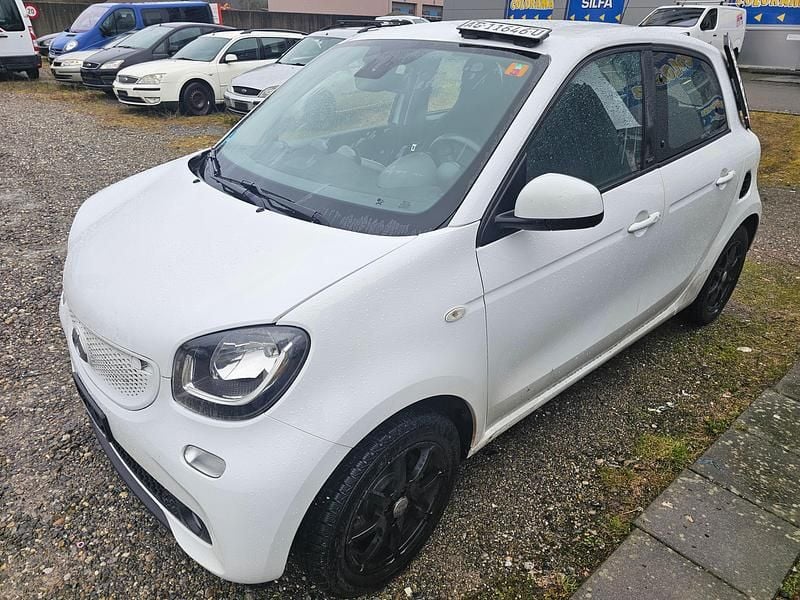 Gebraucht Smart ForFour Passion 90 PS (66 kW) 2015 Kleinwagen