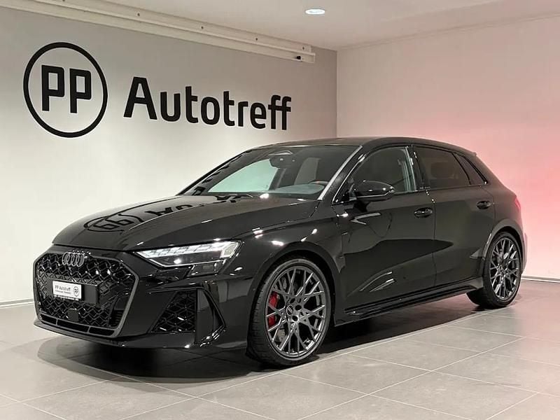 Schwarz Neu 2025 Audi RS3 Sportback Kleinwagen | CHF 85’350 (Fairer Preis) - Bild 1/4