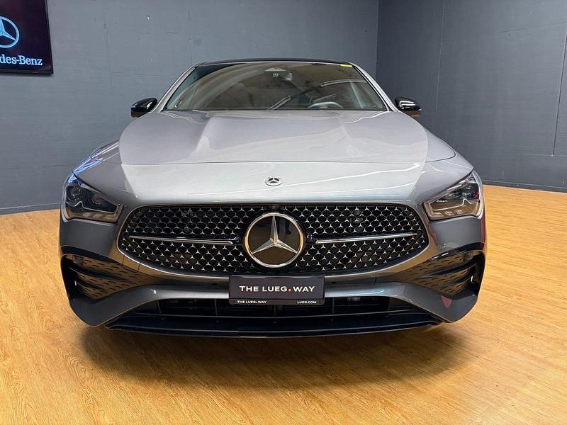 Gebraucht Mercedes CLA250e AMG 224 PS (164 kW) 2024 Limousine