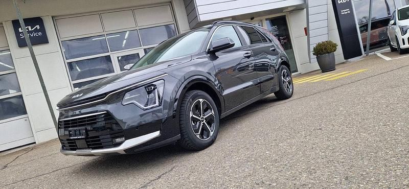 Gebraucht Kia Niro 141 PS (103 kW) 2024 SUV