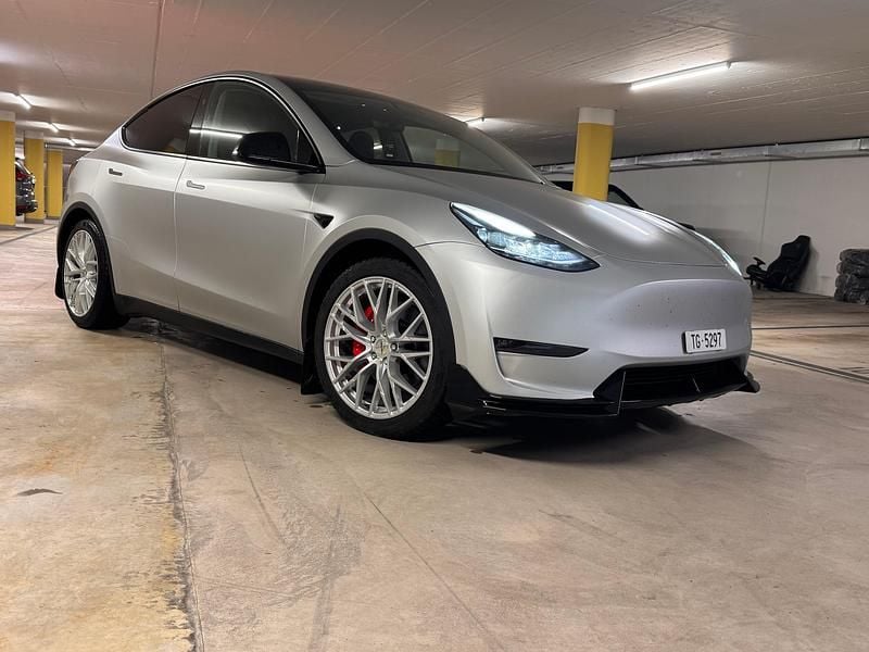 Gebraucht Tesla Model Y Performance 392 kW (534 PS) 2024 SUV