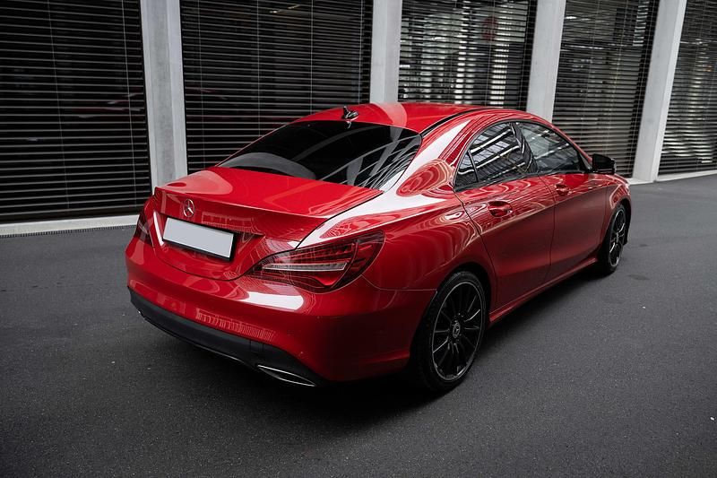 Gebraucht Mercedes CLA200 Night 136 PS (100 kW) 2017