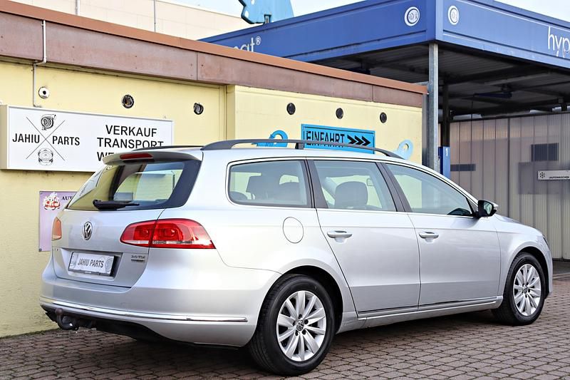 Gebraucht VW Passat Comfortline 140 PS (102 kW) 2011 Limousine