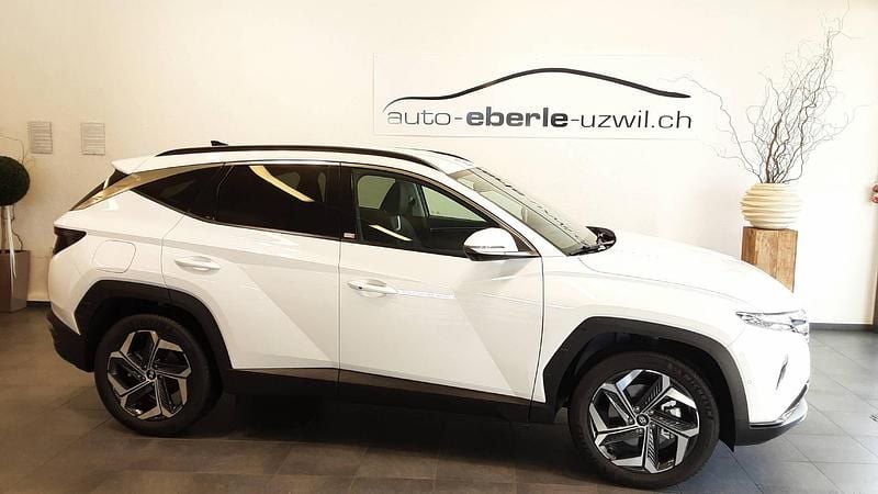 Weiss Gebraucht 2025 Hyundai Tucson SUV | CHF 42’990 (Teuer) - Bild 1/4