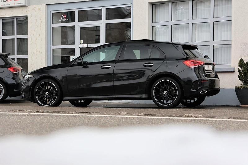 Gebraucht Mercedes A250 AMG line 217 PS (159 kW) 2021 Limousine