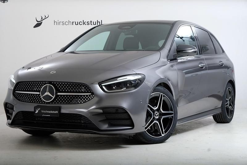 Grau Gebraucht 2024 Mercedes B220 Van / Kleinbus | CHF 42’900 (Fairer Preis) - Bild 1/4
