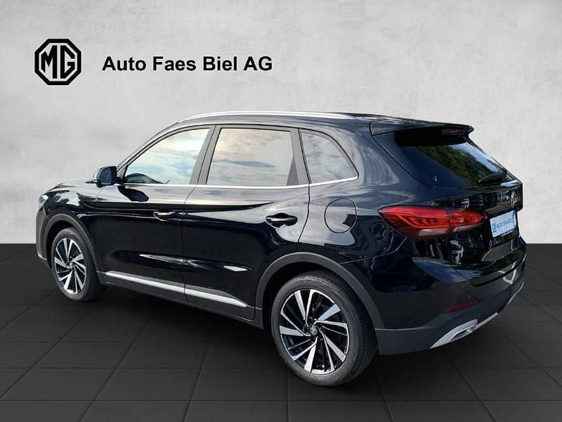 Neu MG ZS Luxury 197 PS (144 kW) 2025 Limousine