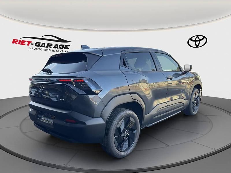 Neu Toyota Urban Cruiser Trend 135 kW (184 PS) 2025 SUV