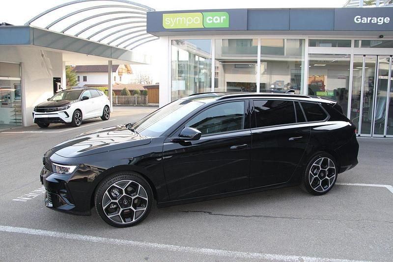 Gebraucht Opel Astra 130 PS (95 kW) 2024 Schwarz Kombi