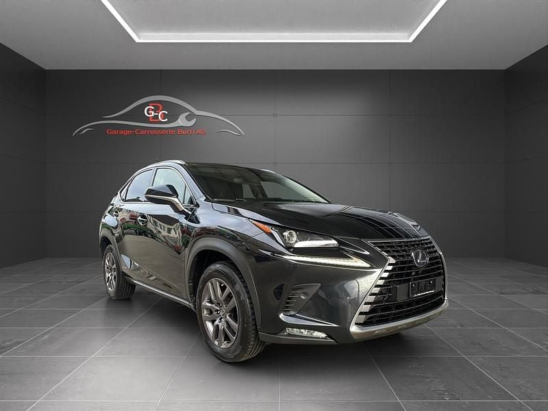 Gebraucht Lexus NX300h E-FOUR 197 PS (144 kW) 2019 SUV