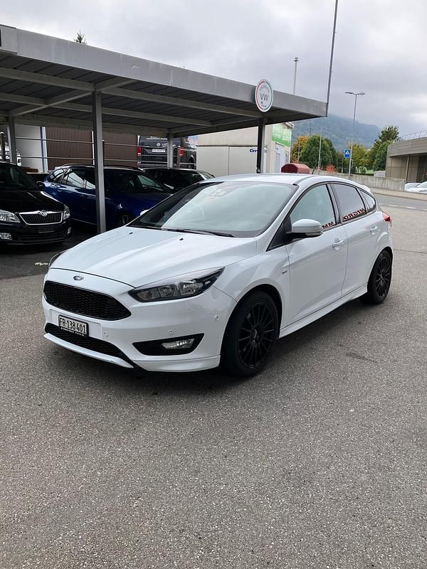 Gebraucht 2018 Ford Focus ST-Line | CHF 8’300 (Guter Preis) - Bild 1/4