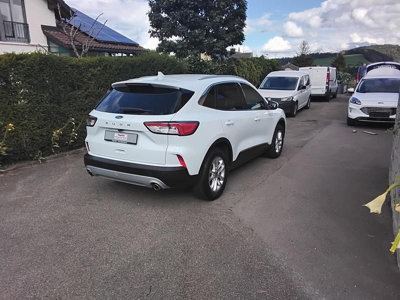 Gebraucht Ford Kuga Cool & Connect 190 PS (139 kW) 2022 SUV