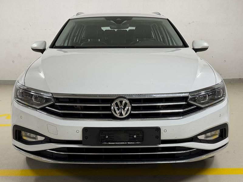 Gebraucht VW Passat Elegance 190 PS (139 kW) 2019
