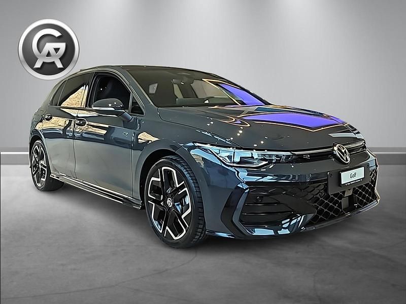 Neu VW Golf VIII R-line 204 PS (150 kW) 2026 Grau Limousine