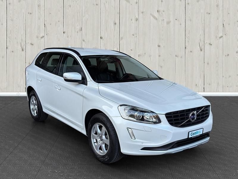Gebraucht 2015 Volvo XC60 Momentum SUV | CHF 17’997 (Guter Preis) - Bild 1/4