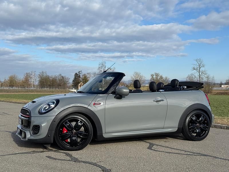 Gebraucht Mini John Cooper Works 231 PS (169 kW) 2019 Kleinwagen