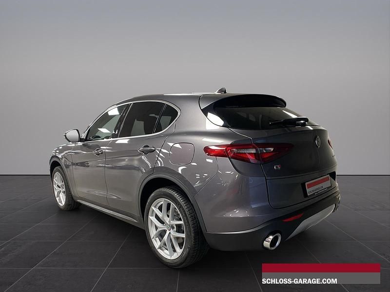 Gebraucht Alfa Romeo Stelvio 280 PS (205 kW) 2017 Grau SUV