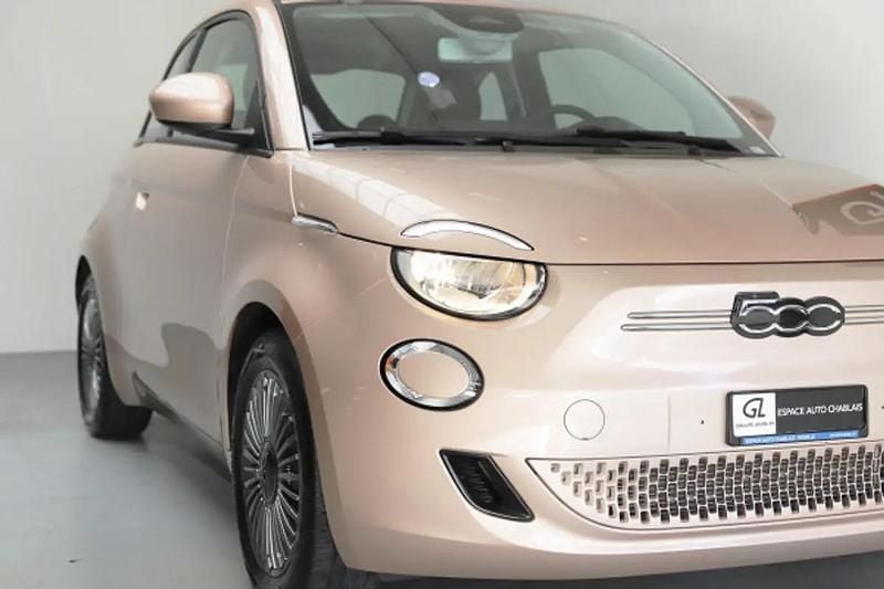 Gebraucht Fiat 500e 87 kW (119 PS) 2026 Rosa Kleinwagen
