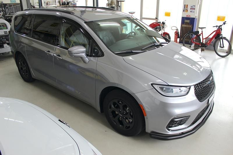 Gebraucht Chrysler Pacifica Touring 264 PS (194 kW) 2022 SUV