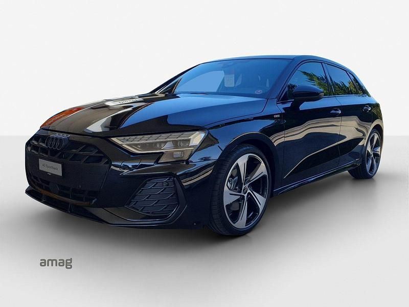 Gebraucht Audi A3 Attraction 150 PS (110 kW) 2025 Mythosschwarz metallic Limousine