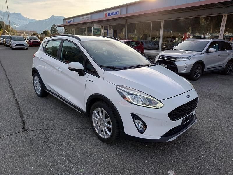 Gebraucht Ford Fiesta Active 100 PS (73 kW) 2020 Weiss Limousine