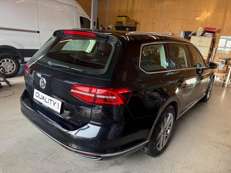 Gebraucht VW Passat Highline 240 PS (176 kW) 2015 Kombi