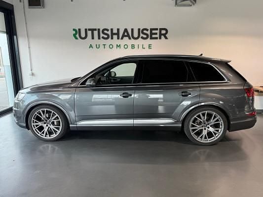 Grau Gebraucht 2019 Audi Q7 Design SUV | CHF 57’900 (Teuer) - Bild 1/4