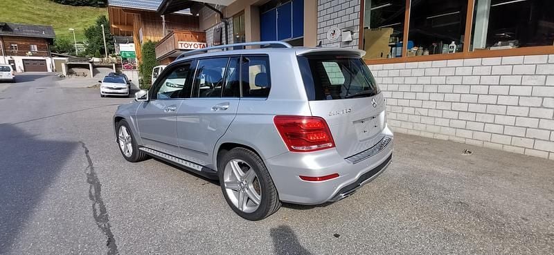 Gebraucht Mercedes GLK220 170 PS (125 kW) 2014 Silber SUV