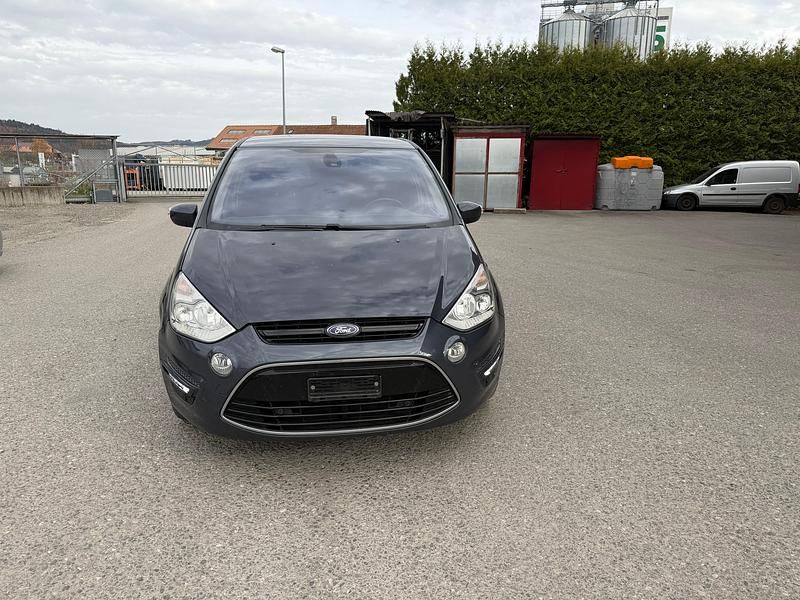 Gebraucht 2011 Ford S-MAX Titanium | CHF 900 (Superpreis) - Bild 1/4