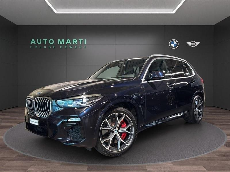 Carbonschwarz metall mét. Gebraucht 2021 BMW X5 M Sport SUV | CHF 56’500 (Fairer Preis) - Bild 1/4
