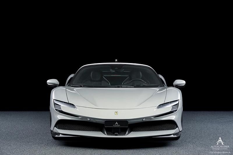 Gebraucht 2022 Ferrari SF90 | CHF 385’000 - Bild 1/4