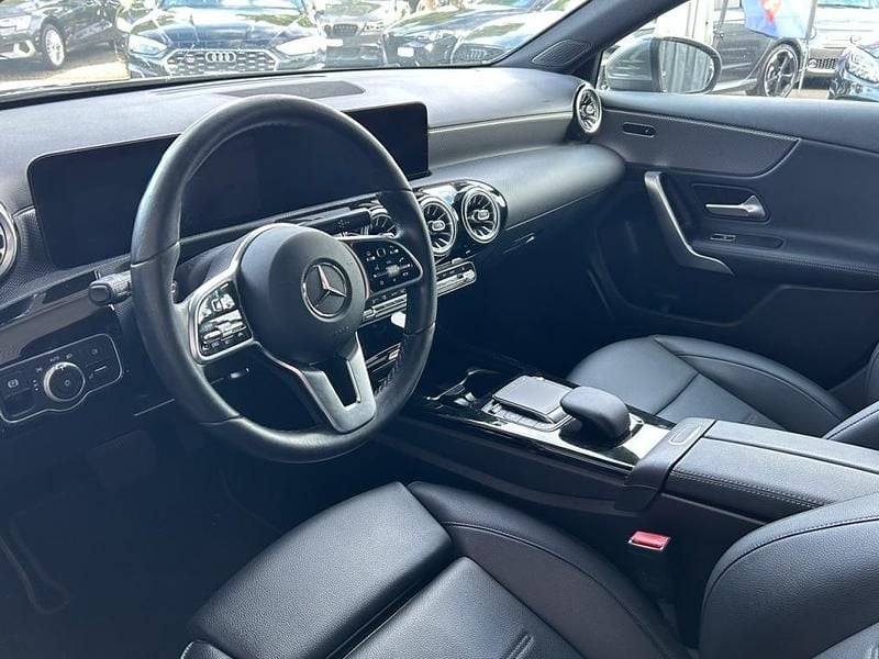 Gebraucht Mercedes A200 Progressive 163 PS (119 kW) 2023