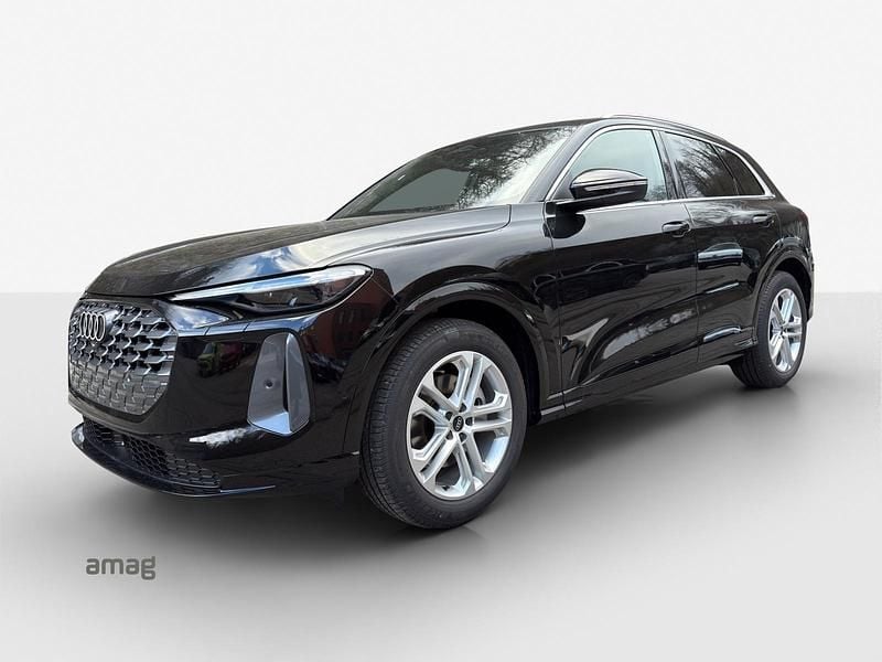 Neu Audi Q5 Ambiente 204 PS (150 kW) 2025 Mythosschwarz metallic SUV