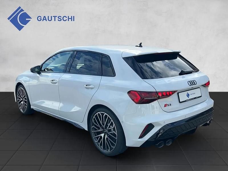 Gebraucht Audi S3 333 PS (244 kW) 2025 Weiss Limousine