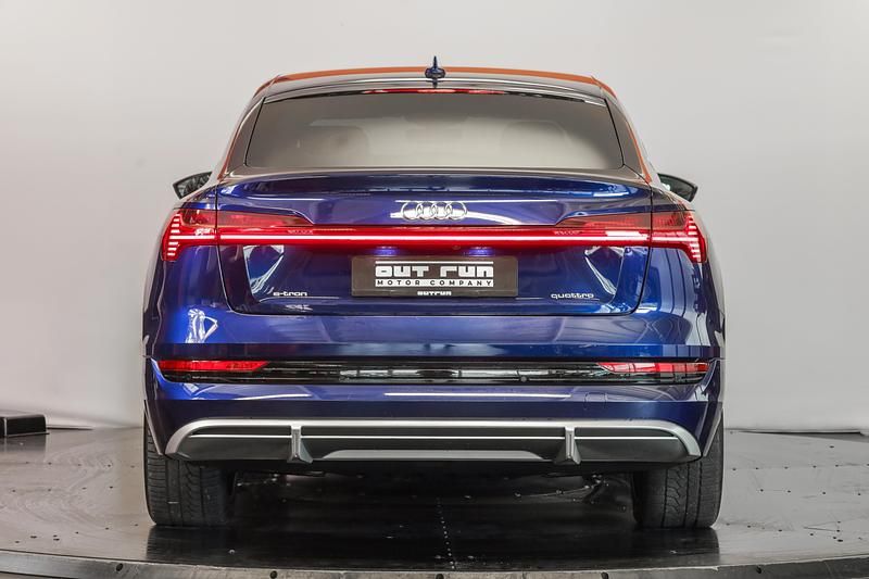 Gebraucht Audi e-tron S-Line 300 kW (408 PS) 2020 SUV