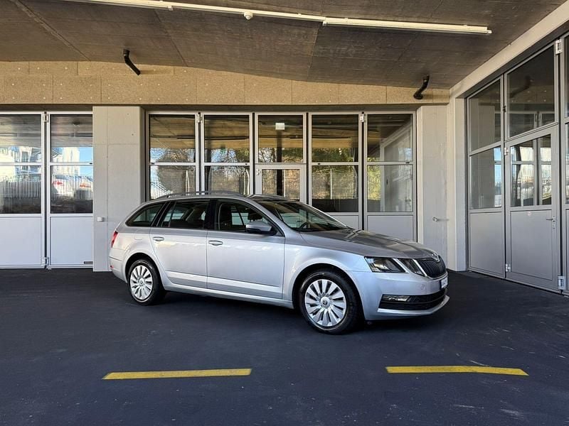 Gebraucht Skoda Octavia Ambition 115 PS (84 kW) 2017 Kombi