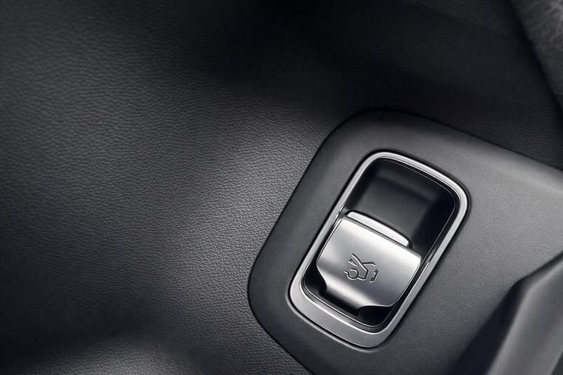 Gebraucht Mercedes S350 AMG line 286 PS (210 kW) 2022